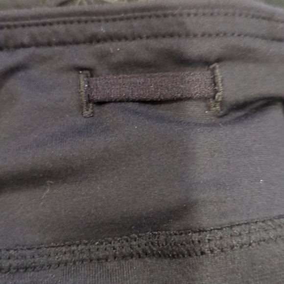 Rare Lululemon speed up short black with bird nest scribble - Picture 7 of 8
